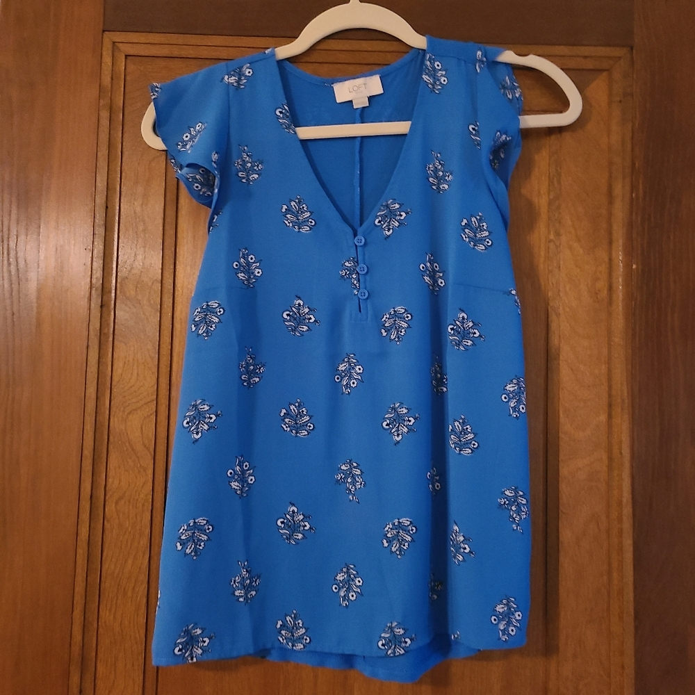 Loft Blue floral Top